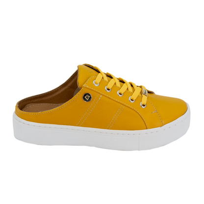 MULE DONATTO sneakers. Amarillo